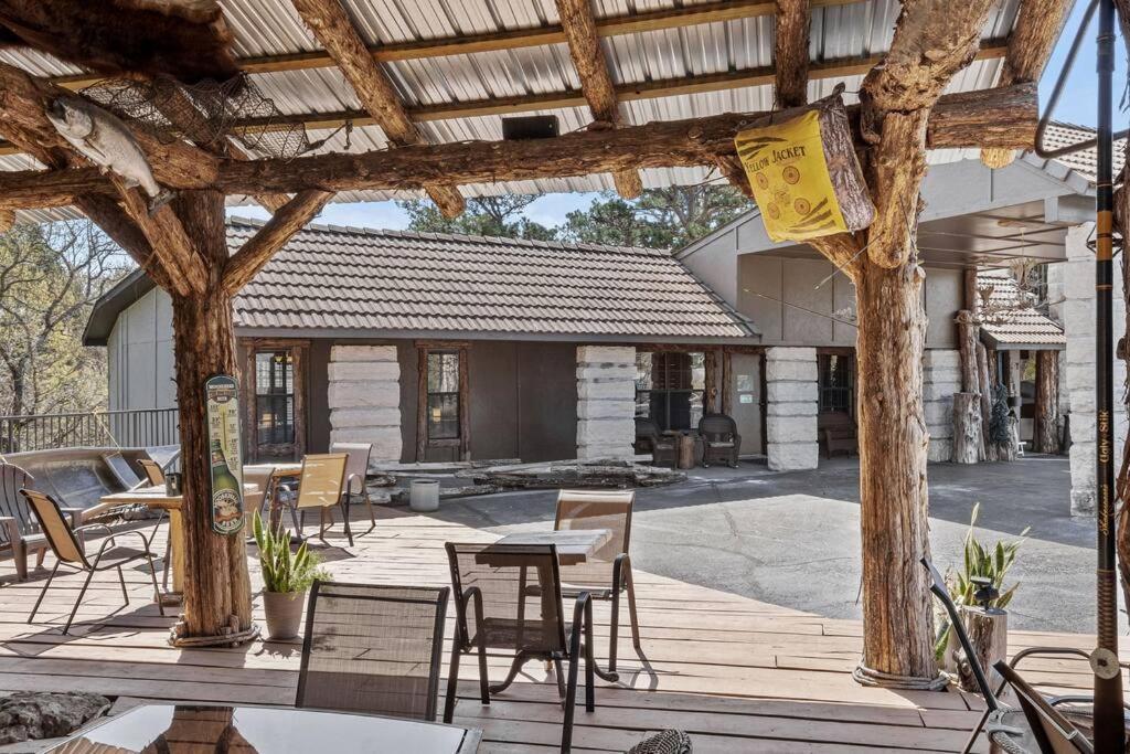 Stonegate Lodge Bear'S Den Kitchen, Pool, Firepit, Wifi ,Smart Tvs Eureka Springs Exterior foto